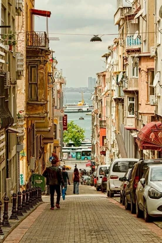 Yeldeğirmeni Mahallesi